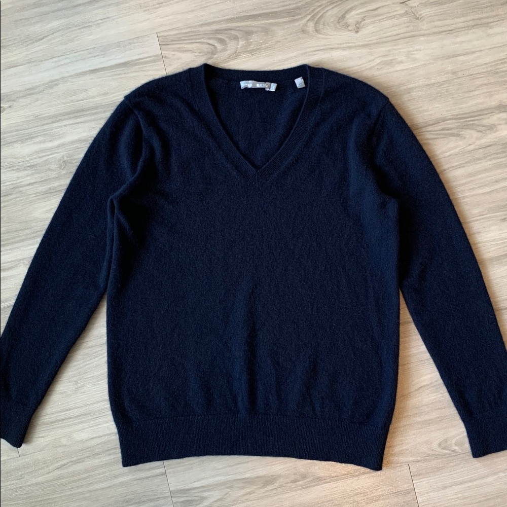 Vince Navy 100% Cashmere V-Neck Sweater